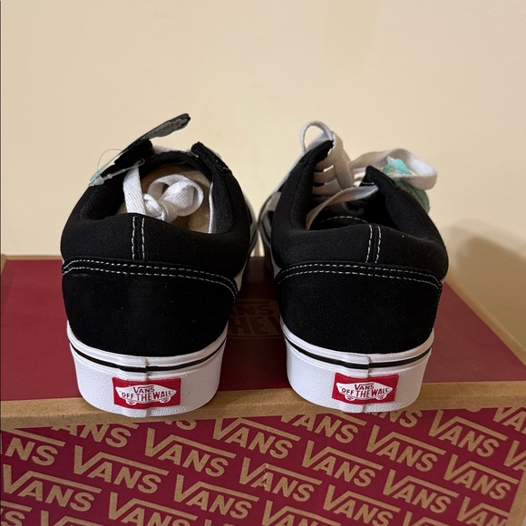 Vans Classic Black and White Low-Tops - Picture 5 of 9
